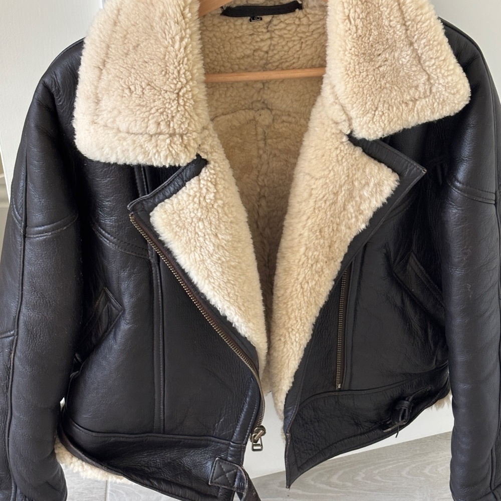 Women’s Black Leather Shearling Jacket with Cream Sherpa Collar